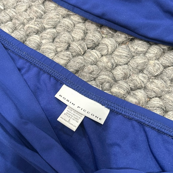 Robin Piccone bikini set - Picture 5 of 5